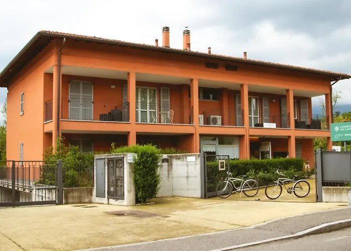 Agriturismo Familiare I Giardini Del Lago