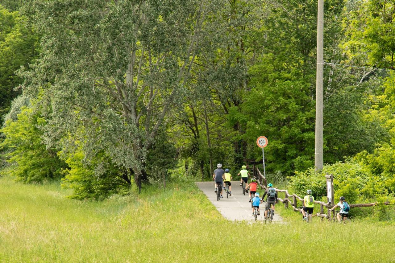 Familiare I Giardini Del Agroturismo Varese